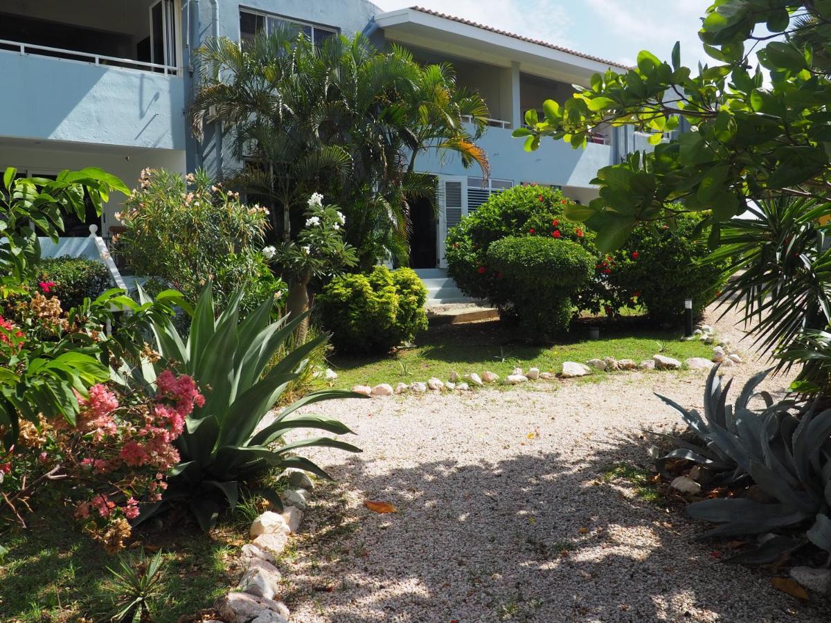 Kas Di Bami A-186 Op Seru Coral Resort - Ruim Appartement Met Groot Zwembad En Tropische Tuin Willemstad Dış mekan fotoğraf